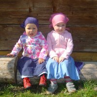 Kinderen in klederdracht